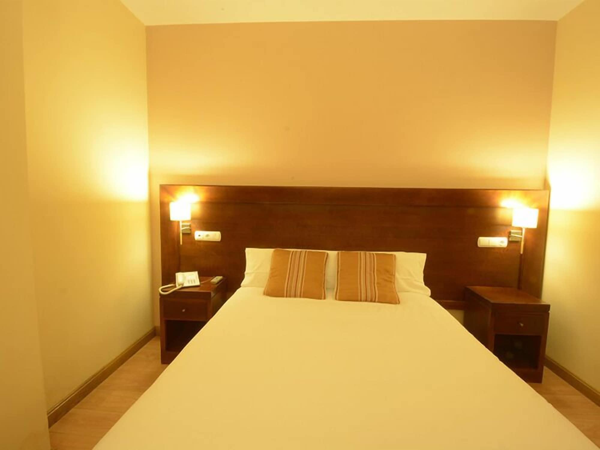 Hotel Campos De Castilla Soria Luaran gambar