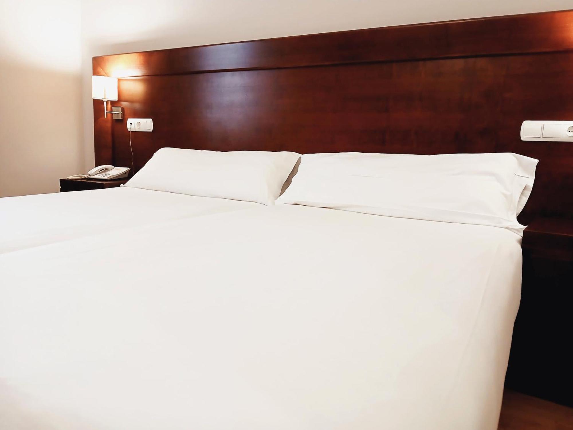 Hotel Campos De Castilla Soria Luaran gambar