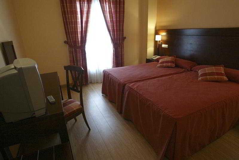 Hotel Campos De Castilla Soria Bilik gambar